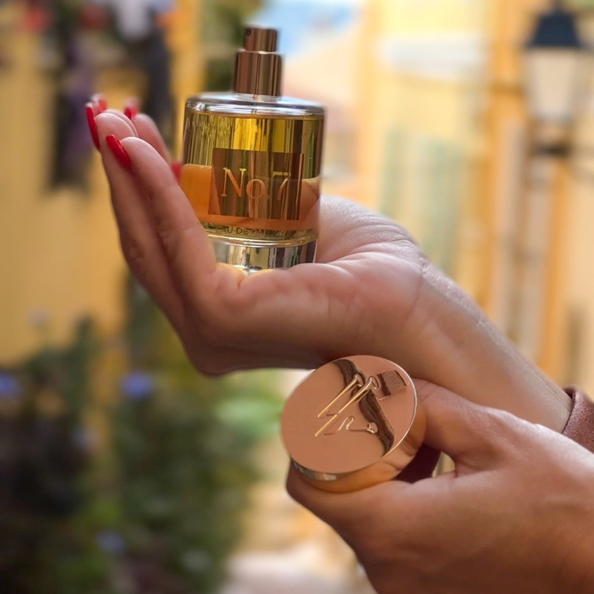 N.7 EAU DE PARFUM
